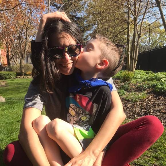 Meet your Posher, Lisinka - Picture 1 of 1